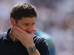 阿隆索麾下球队2次对阵利物浦皆落败，打进0球丢5球