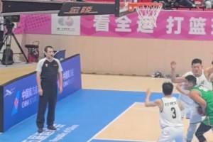 哥们，你说他这波操作什么水平？🤭